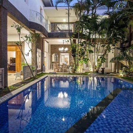 Villa Alexandra Seminyak 科洛布坎 外观 照片