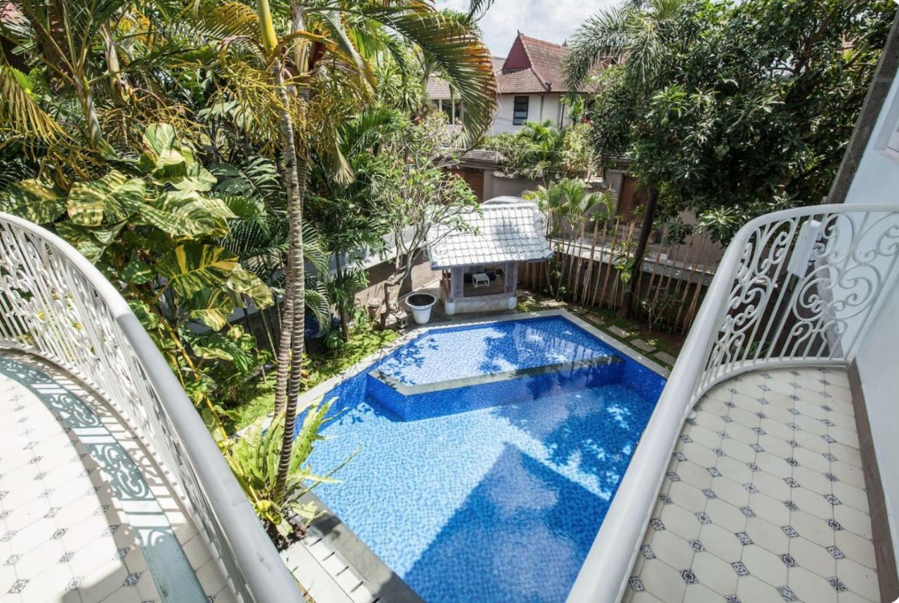 Villa Alexandra Seminyak 科洛布坎 外观 照片