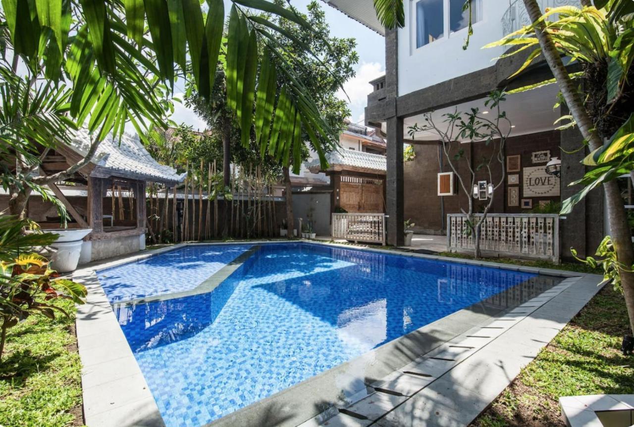 Villa Alexandra Seminyak 科洛布坎 外观 照片